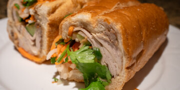 At Bánh Mì Saigon, the Bread Tells the Story