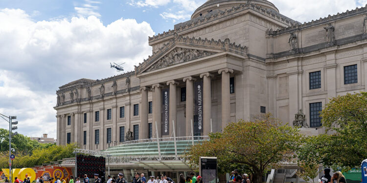 Iris van Herpen at the Brooklyn Museum - Pictures of NYC