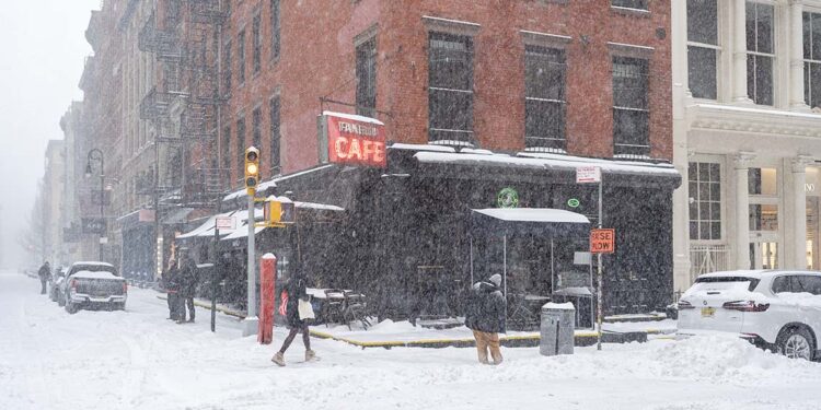 NYC Issues Rare Blizzard Warning